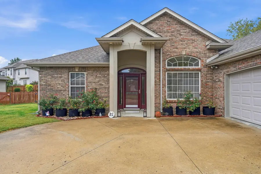2503 Longview Dr, Columbia, MO 65203 - #2
