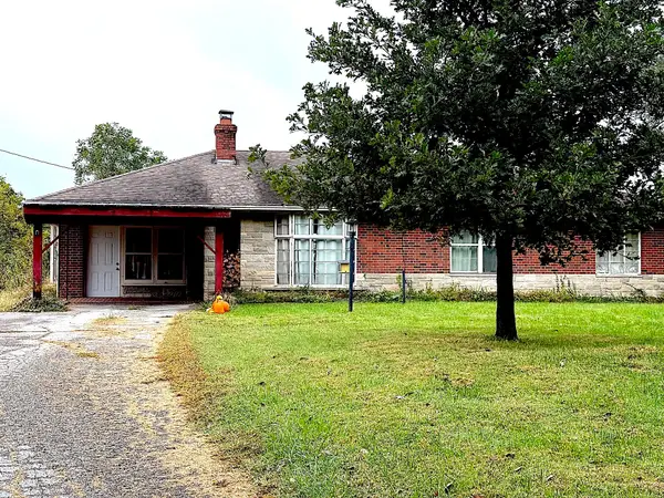 5731 S Bearfield Rd, COLUMBIA, MO 65203