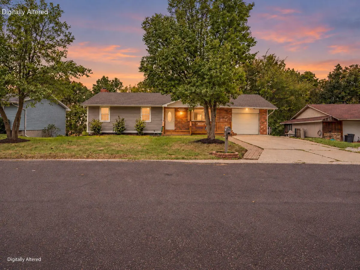 501 E Hackberry Blvd, Columbia, MO 65202 - #1
