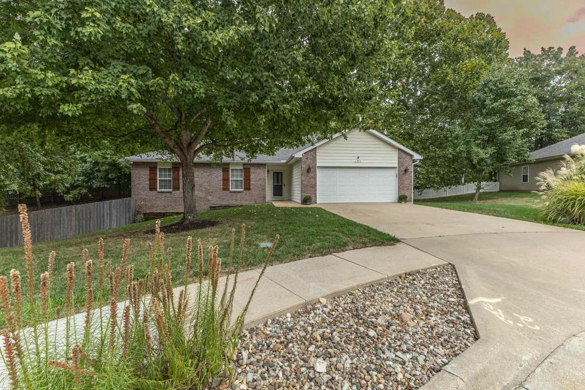 2904 Creekside Ct, Columbia, MO 65202 - #1