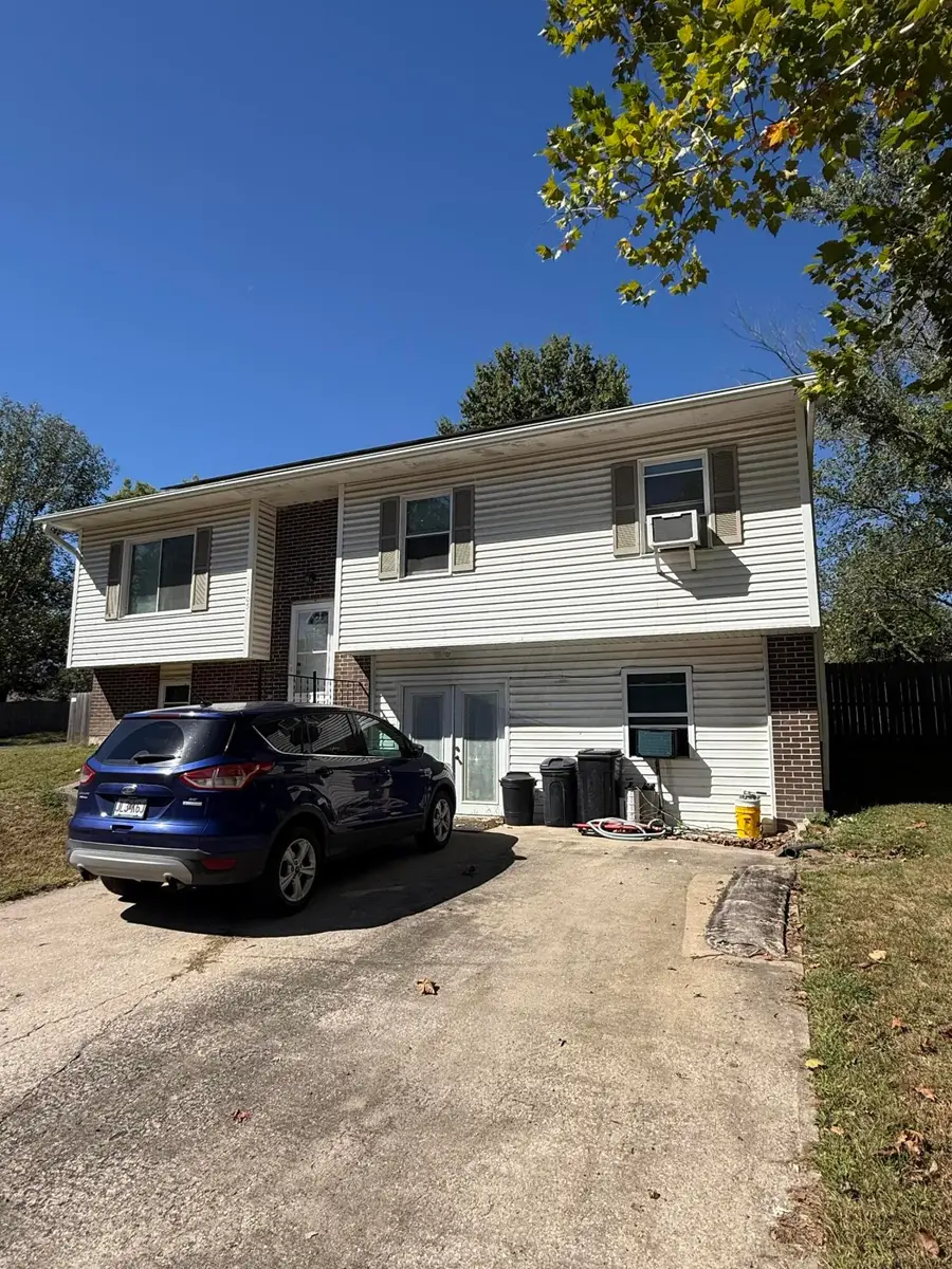 1705 W Boris Dr, Columbia, MO 65203 - #2