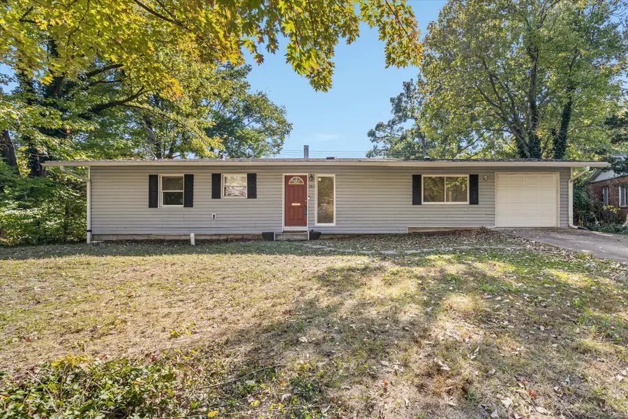 1304 Saint Christopher St, Columbia, MO 65203 - #3