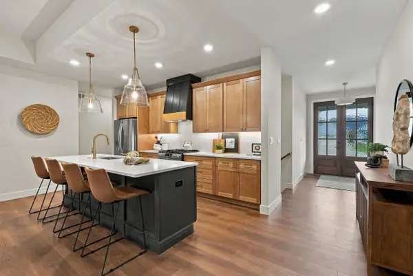 5224 Whisper Dr, COLUMBIA, MO 65203