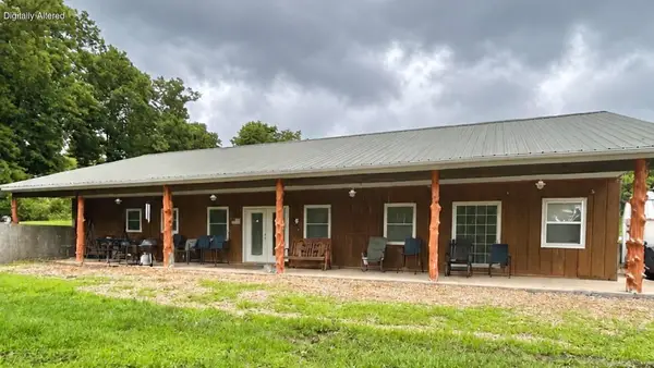 30399 Smokey Rd, RICHLAND, MO 65556