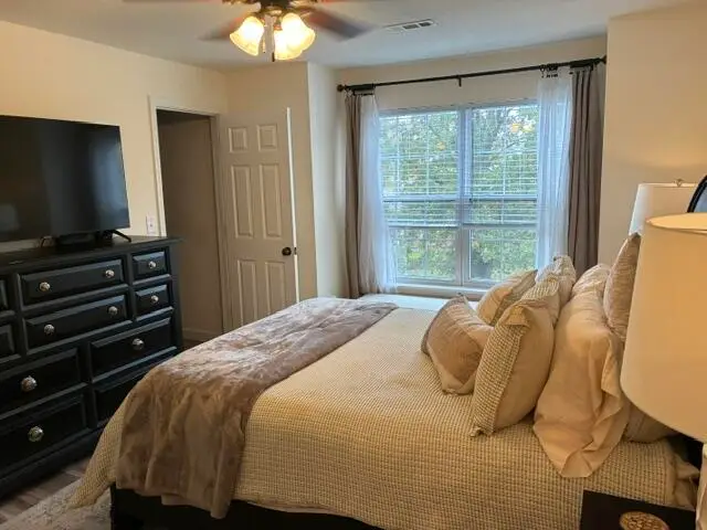 29 W Cedar Lake Dr West Dr #303, Columbia, MO 65203 - #3