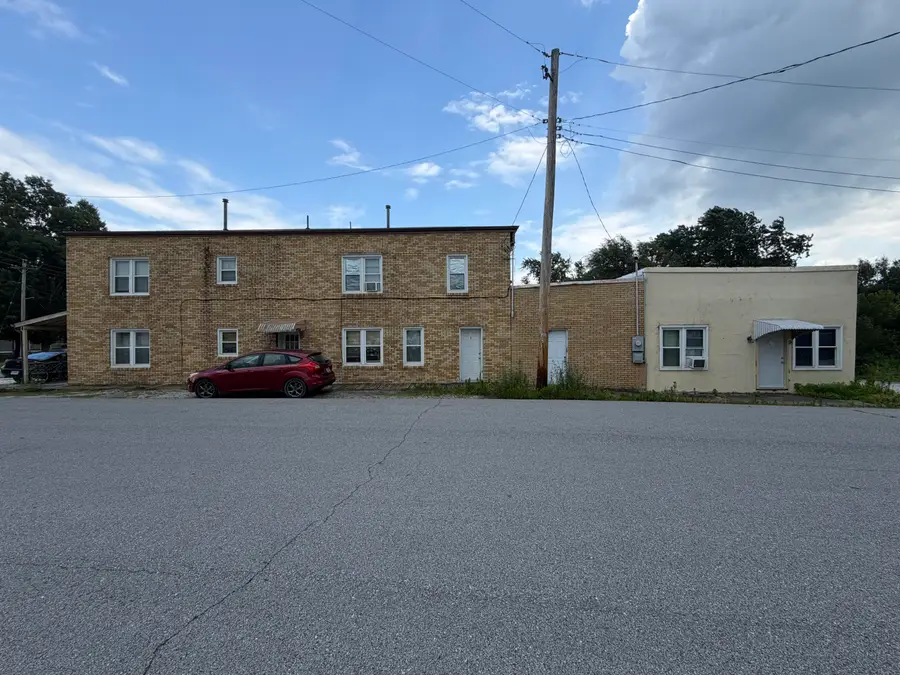 436 Redwood Dr, New Bloomfield, MO 65063 - #2