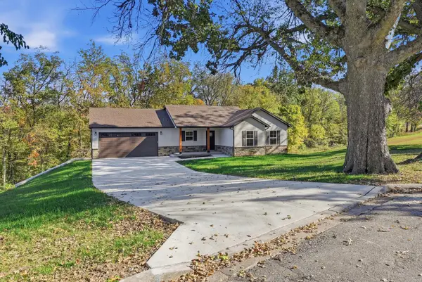 10 Boller Dr, BOONVILLE, MO 65233