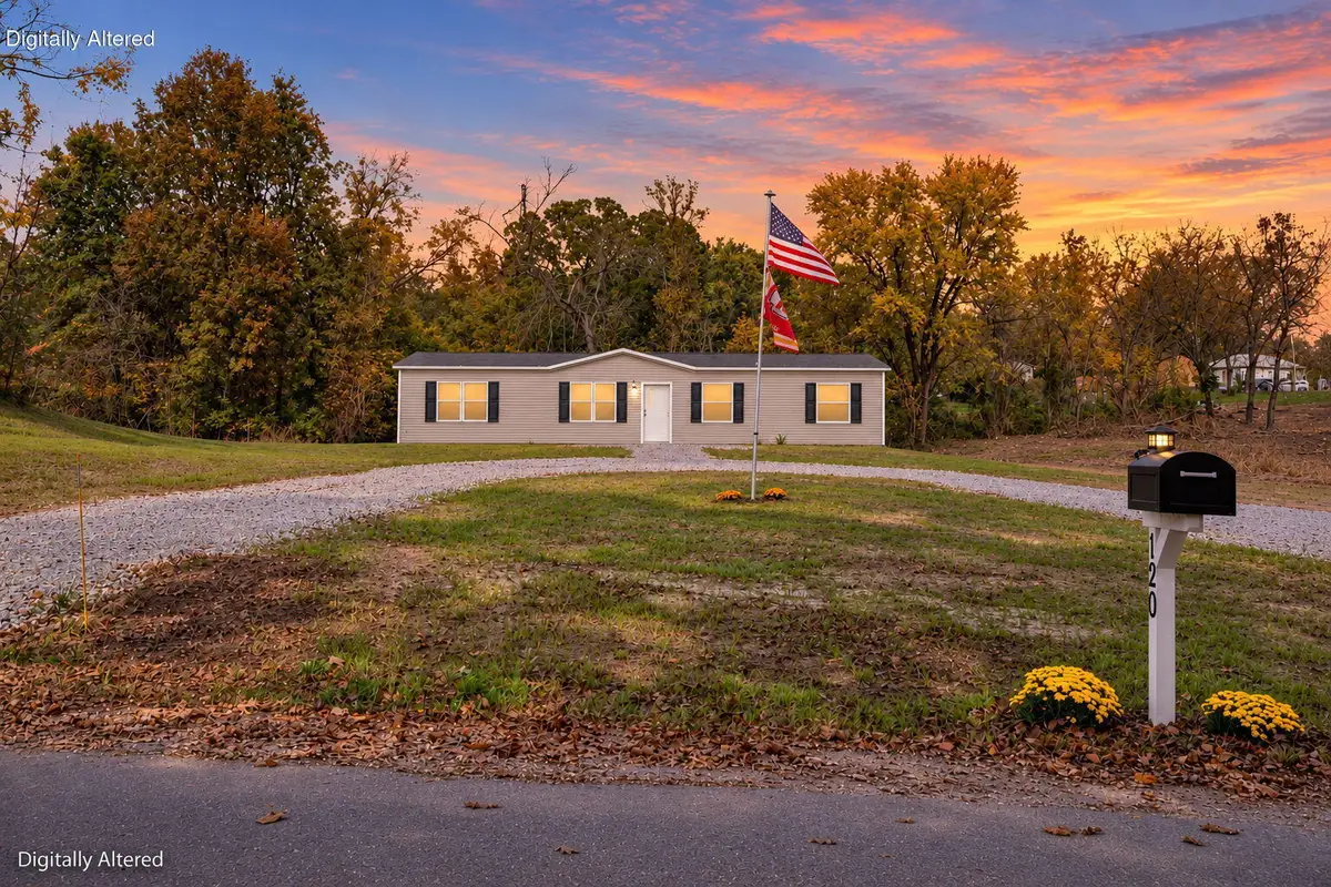 120 S Park Ave, Fayette, MO 65248 - #1