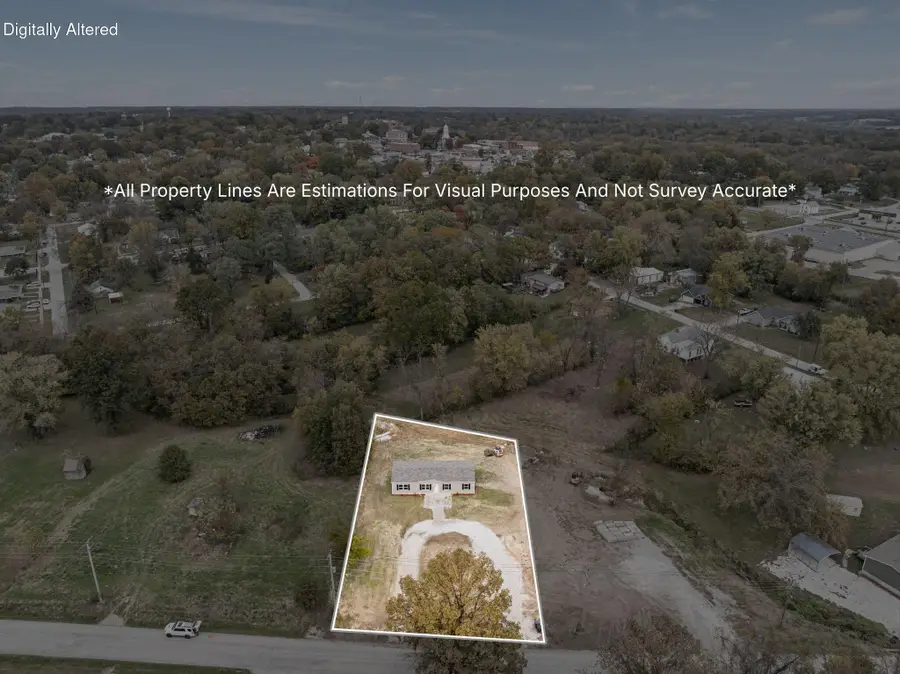 120 S Park Ave, Fayette, MO 65248 - #3