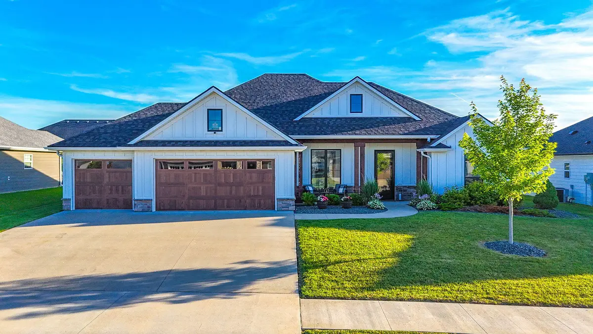 4904 Longbow Dr, Columbia, MO 65201 - #1