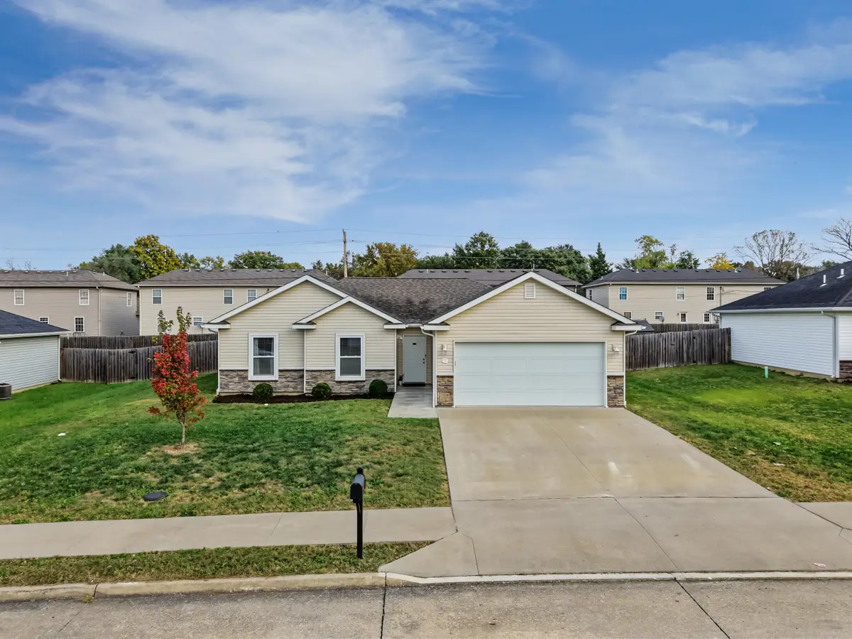 7 Copper Mountain Dr, Columbia, MO 65202 - #1