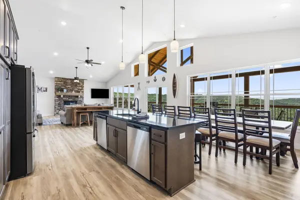 10 Shellie Lane, Indian Point, MO 65616