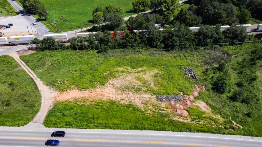 000 Bill Virdon Boulevard, West Plains, MO 65775 - #3