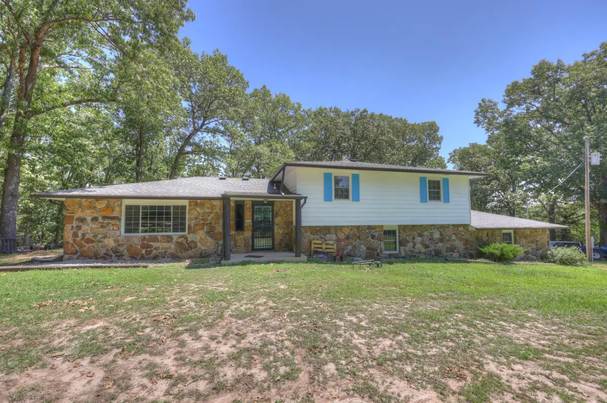 6685 Gateway Drive, Neosho Township, MO 64804 - Image #1