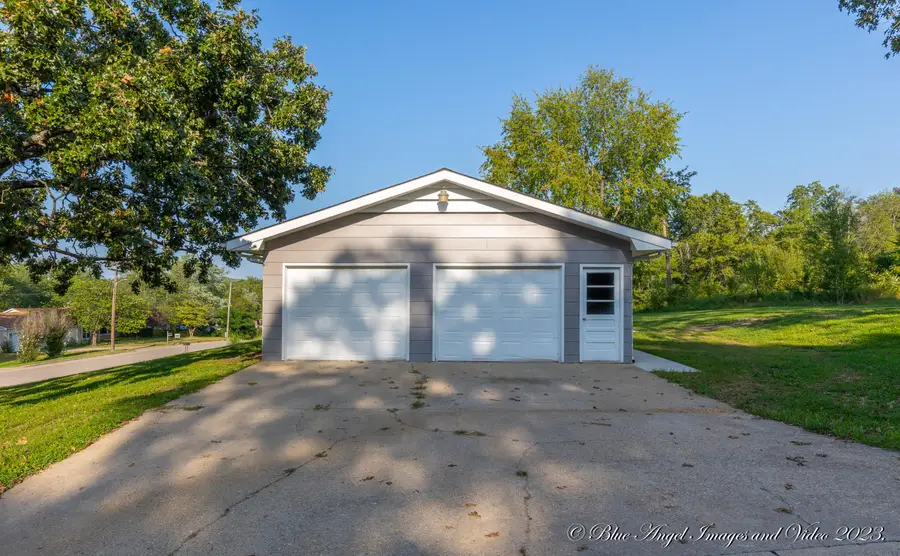 1028 Armstrong Street, West Plains, MO 65775 - Image #3