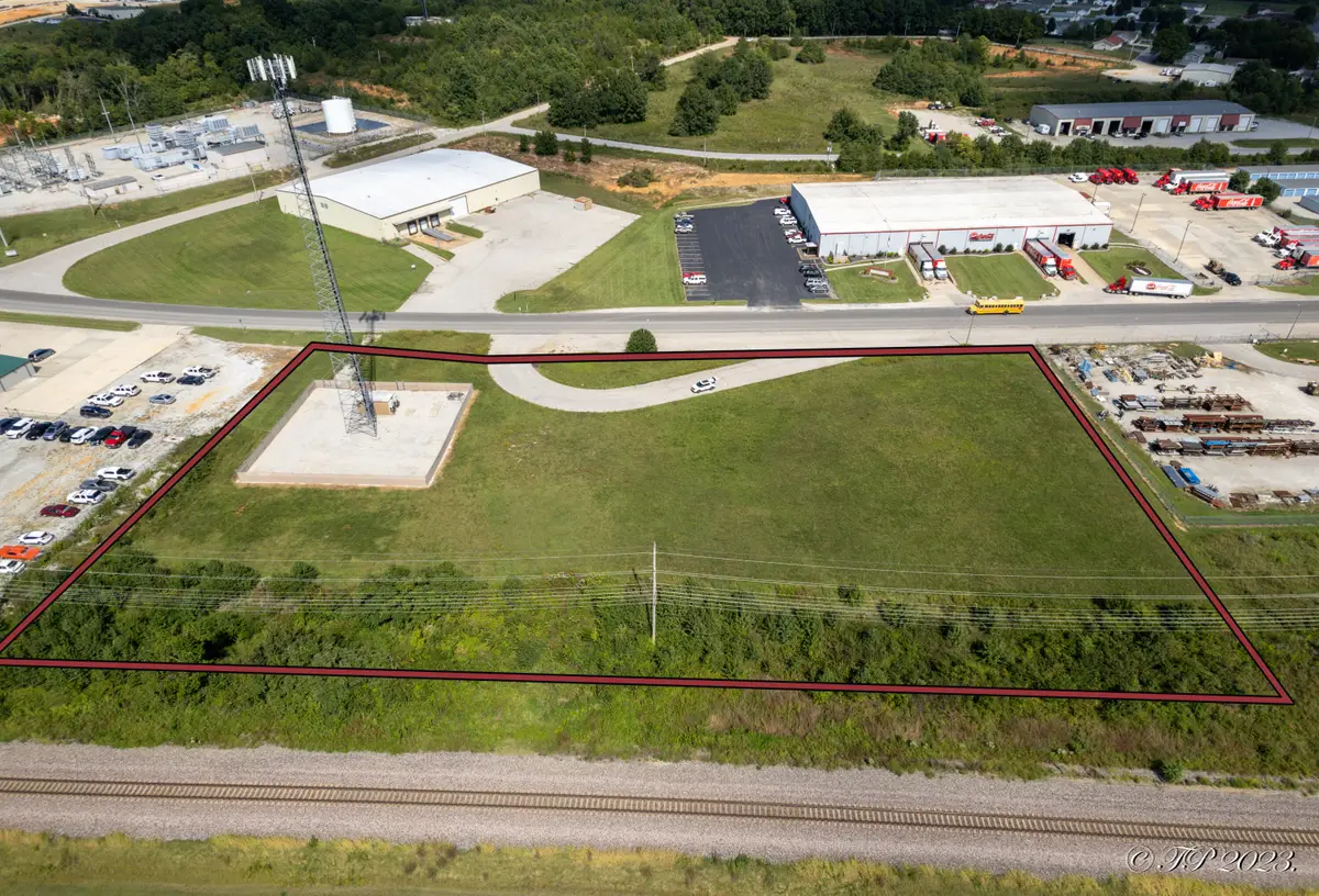 000 Old Airport Road, West Plains, MO 65775 - Image #1