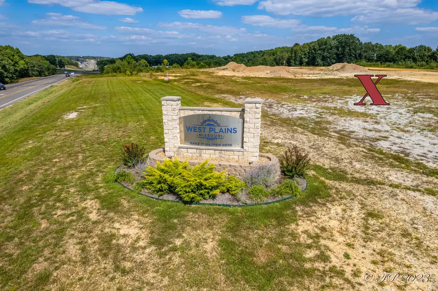 1239 County Road 8620, West Plains, MO 65775 - Image #2