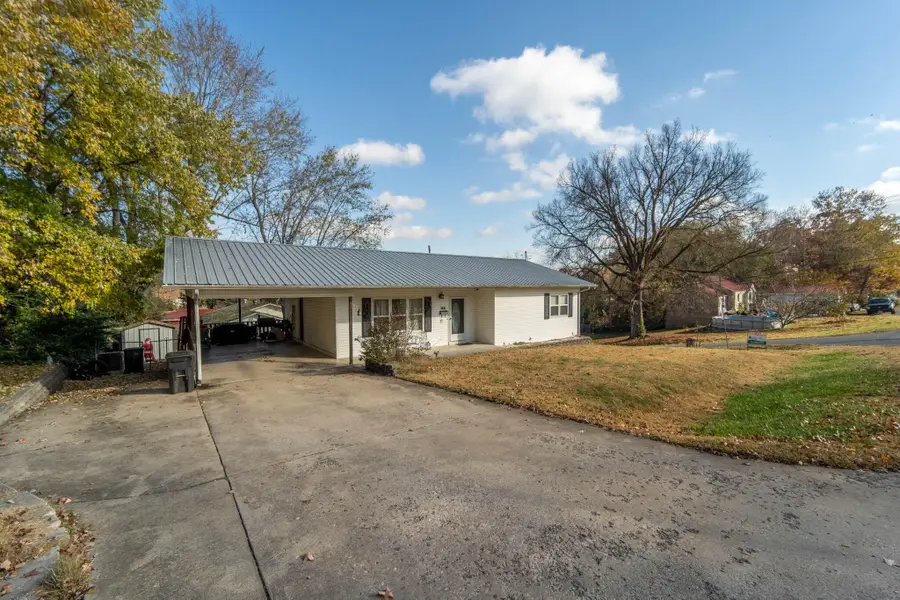 906 Vine Street, Thayer, MO 65791 - Image #3