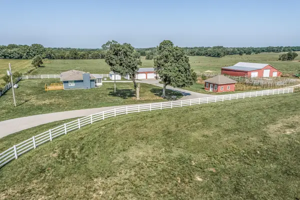 4697 N Farm Road 175, Springfield, MO 65803