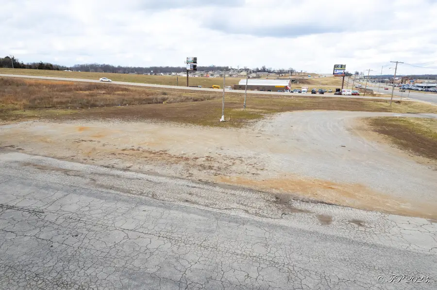 000 Porter Wagoner Blvd, West Plains, MO 65775 - Image #3