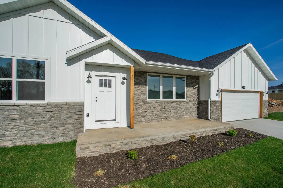 1213 N London Place, Republic, MO 65738 - Image #1