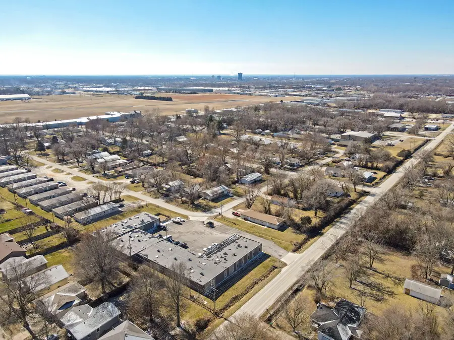 2420 E Blaine Street, Springfield, MO 65803 - #3