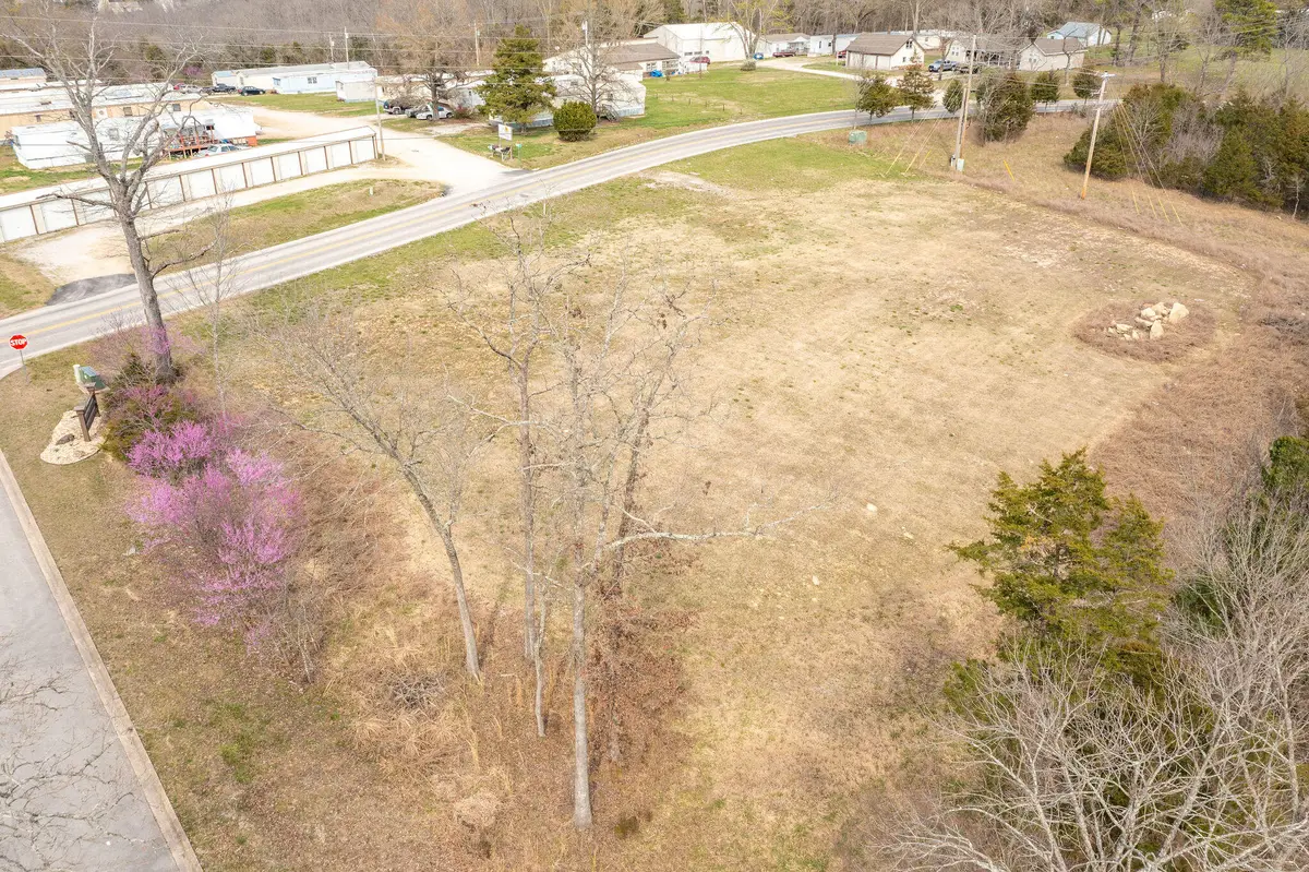 000 Rinehart Road, Branson, MO 65616 - #1