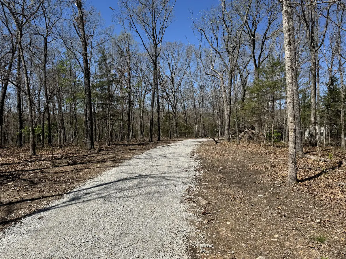 000 E 325th Road, Flemington, MO 65650 - Image #1