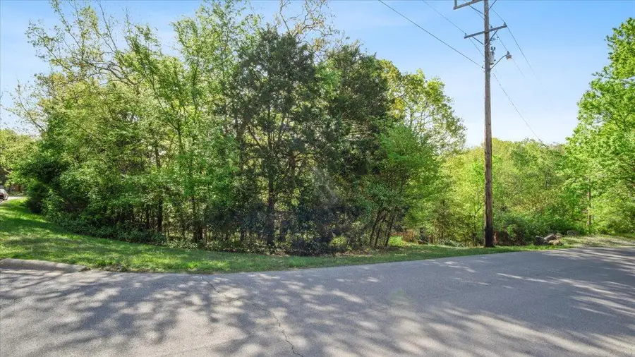 260 Hobart Drive, Forsyth, MO 65653 - Image #2