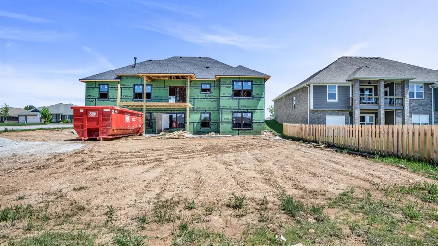 679 N Fox Hill Circle, Nixa, MO 65714 - Image #2