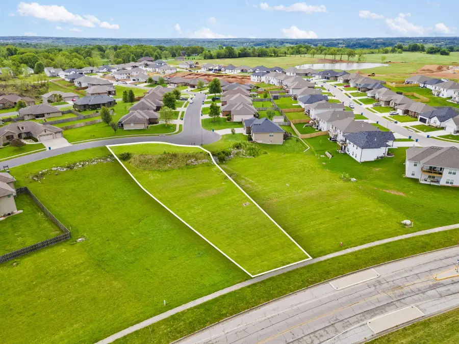 721 Oak Terrace Drive, Nixa, MO 65714 - Image #2