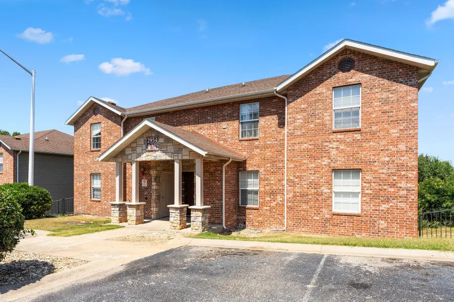 2954 Vineyards Parkway #4, Branson, MO 65616 - Image #2