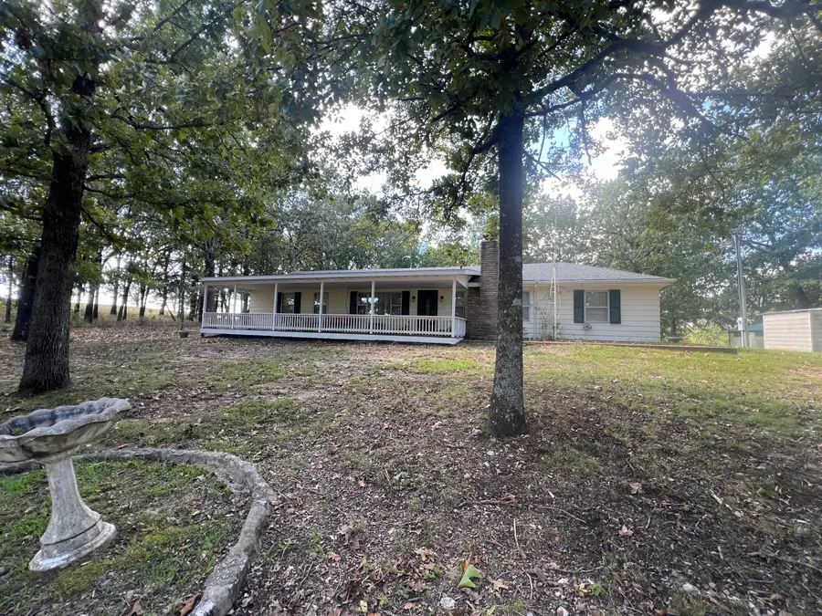 16 Piche Drive, Isabella, MO 65676 - Image #2