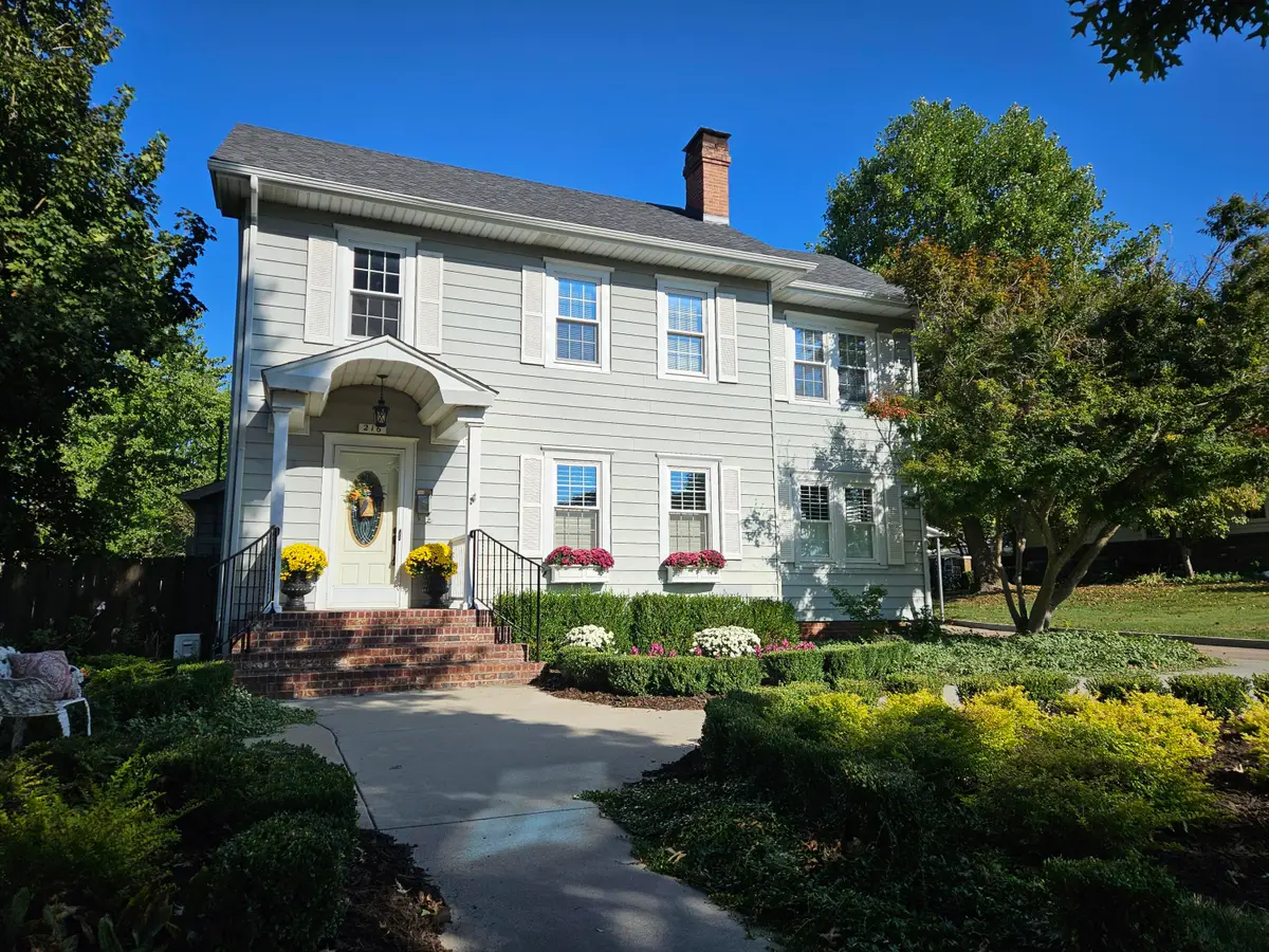 216 S Elliott Avenue, Aurora, MO 65605 - Image #1