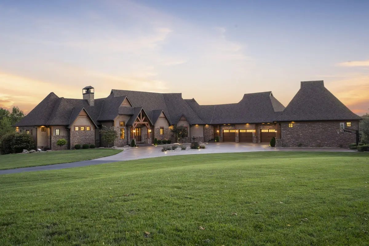 469 Valley Creek Road, Clever, MO 65631 - Image #1