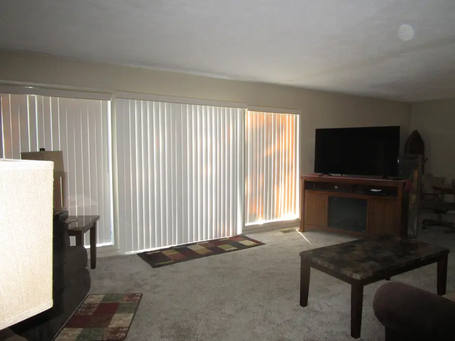 27038 Hickory Drive, Eagle Rock, MO 65641 - Image #3