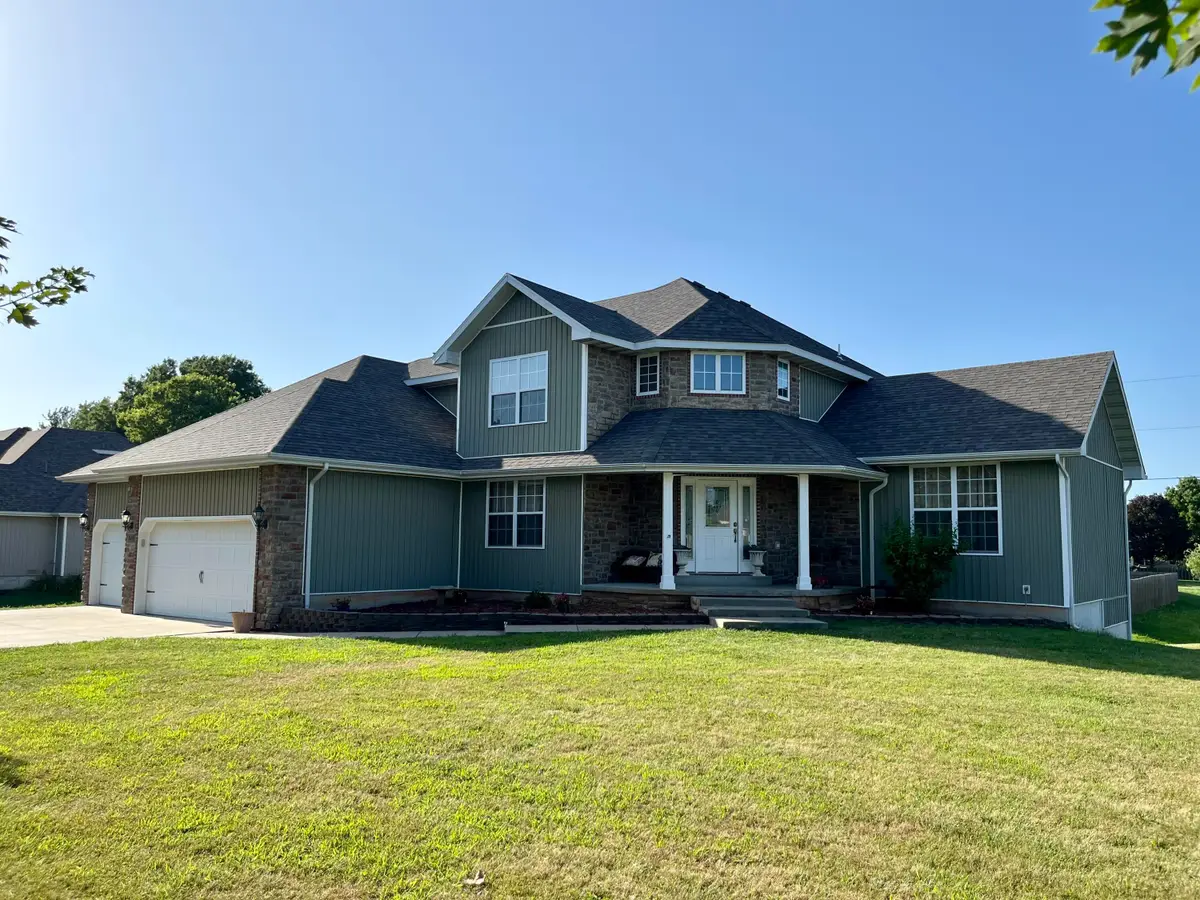 349 E Grace Street, Republic, MO 65738 - #1