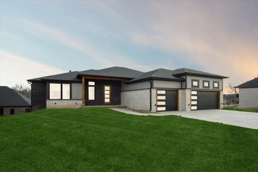 5922 S Holland Avenue, Springfield, MO 65810 - Image #2