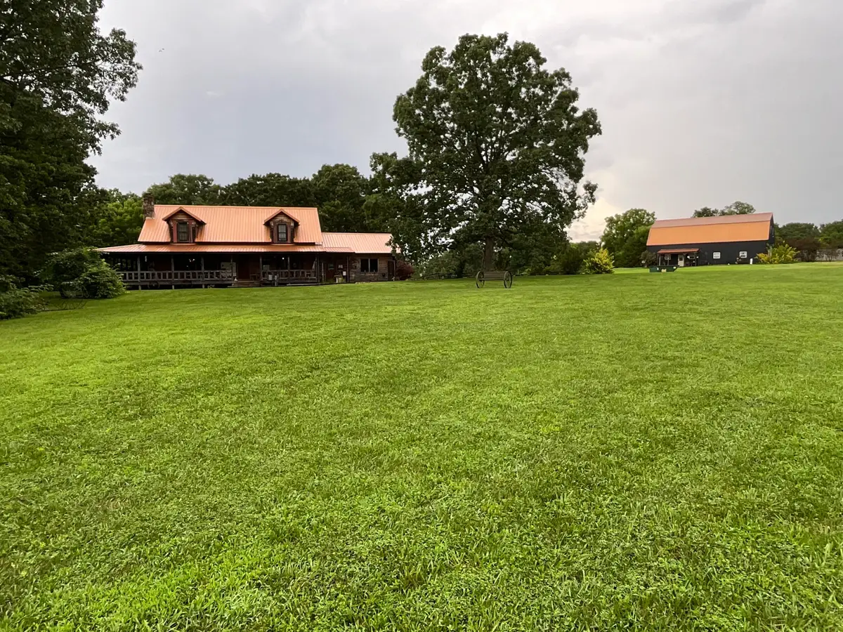 8685 State Route Ad, Dora, MO 65637 - Image #1