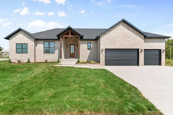 2187 E Will Street, Republic, MO 65738