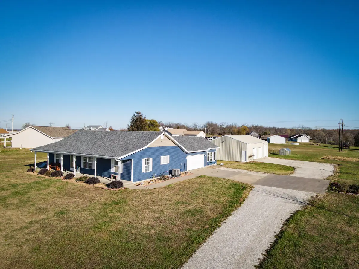 1633 E 512th Road, Bolivar, MO 65613 - Image #1
