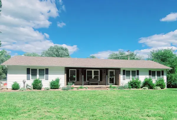 1601 Ely Drive, El Dorado Springs, MO 64744