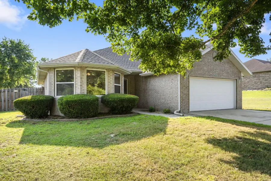 406 Kadee Drive, Crane, MO 65633 - Image #2