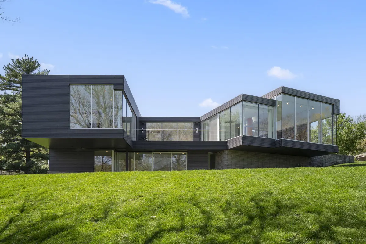 2860 E Southern Hills Boulevard, Springfield, MO 65804 - Image #1