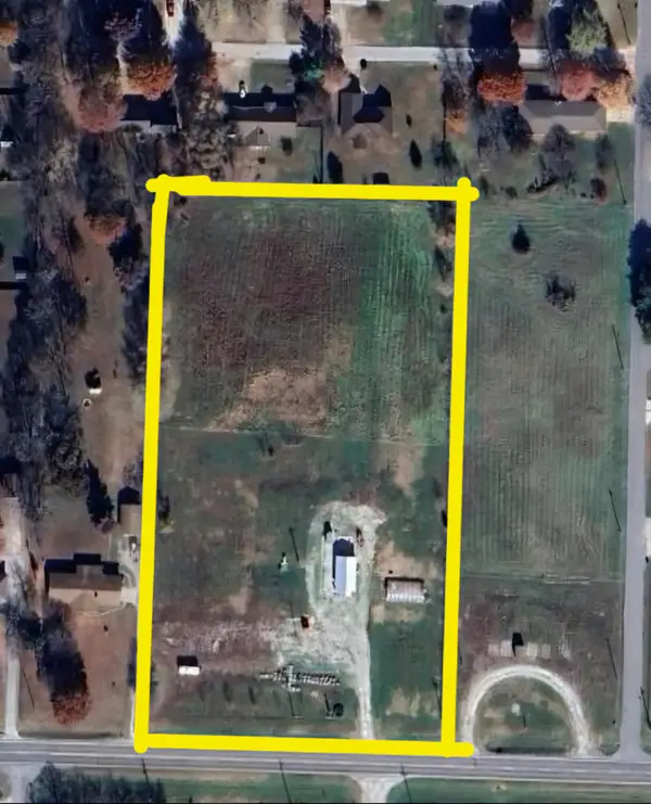 1629 W Dallas Street, Buffalo, MO 65622