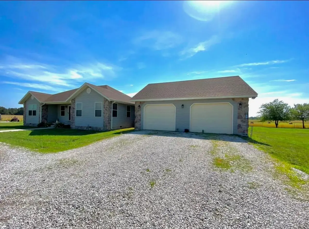 14085 Wallaby Road, Stark City, MO 64866 - Image #1