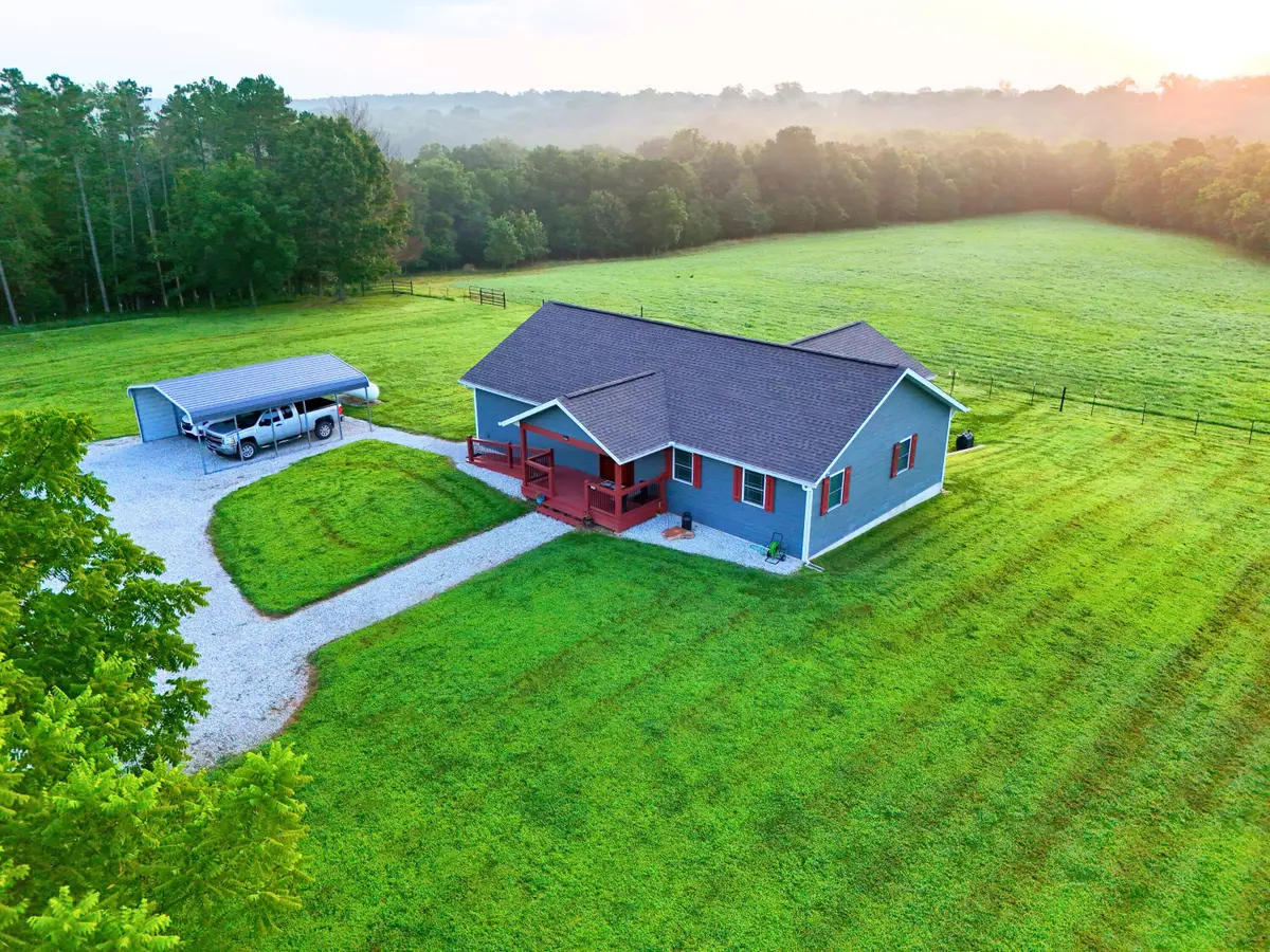 15221 Cleveland Road, Houston, MO 65483 - Image #1