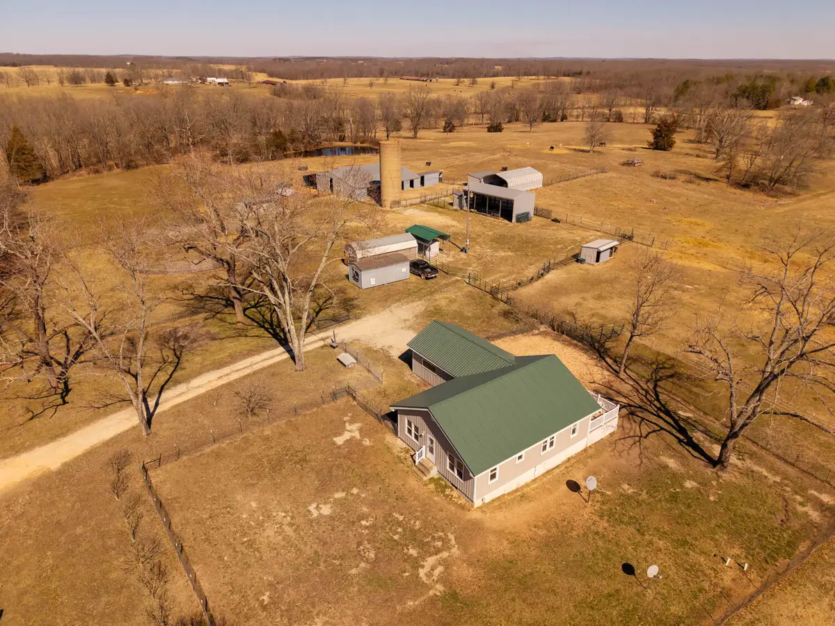 4092 County Road 1690, Willow Springs, MO 65793 - Image #1