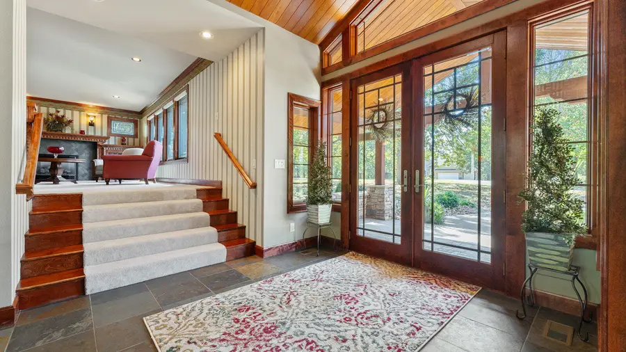 146 Country Club Drive, Nevada, MO 64772 - Image #3