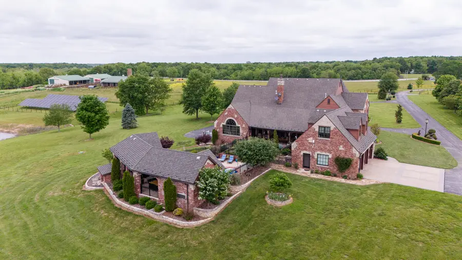 2172 E Farm Rd 48, Springfield, MO 65803 - Image #2